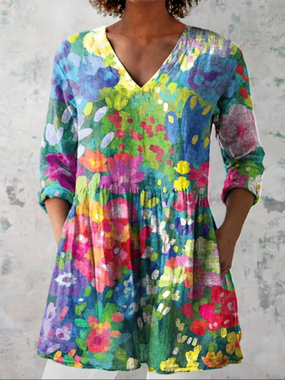 VELOURA | Blusa Fluida Escote en V Christine
