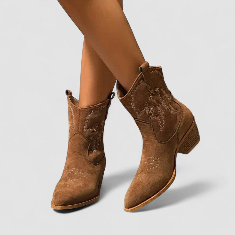 VELOURA | Botas Western Ortopédicas Lillian