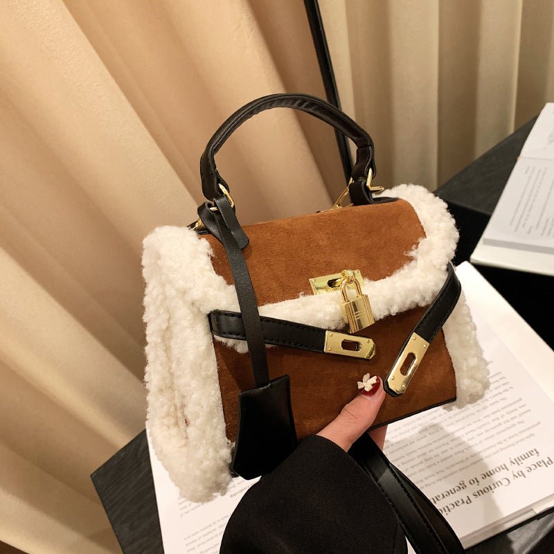 VELOURA | BOLSO COMFY