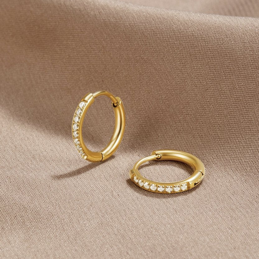 VELOURA | ARETES CÍRCULO ETERNIDAD