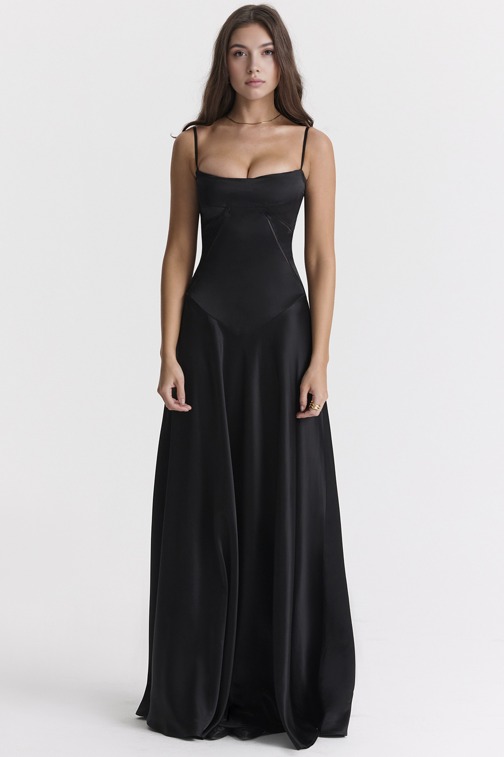 VELOURA | Vestido Elegante Inès