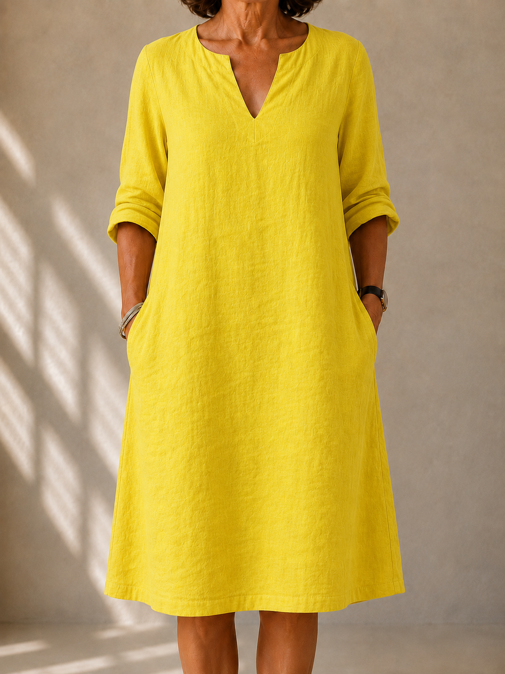 VELOURA | Vestido Fluido Cuello V Sylvie