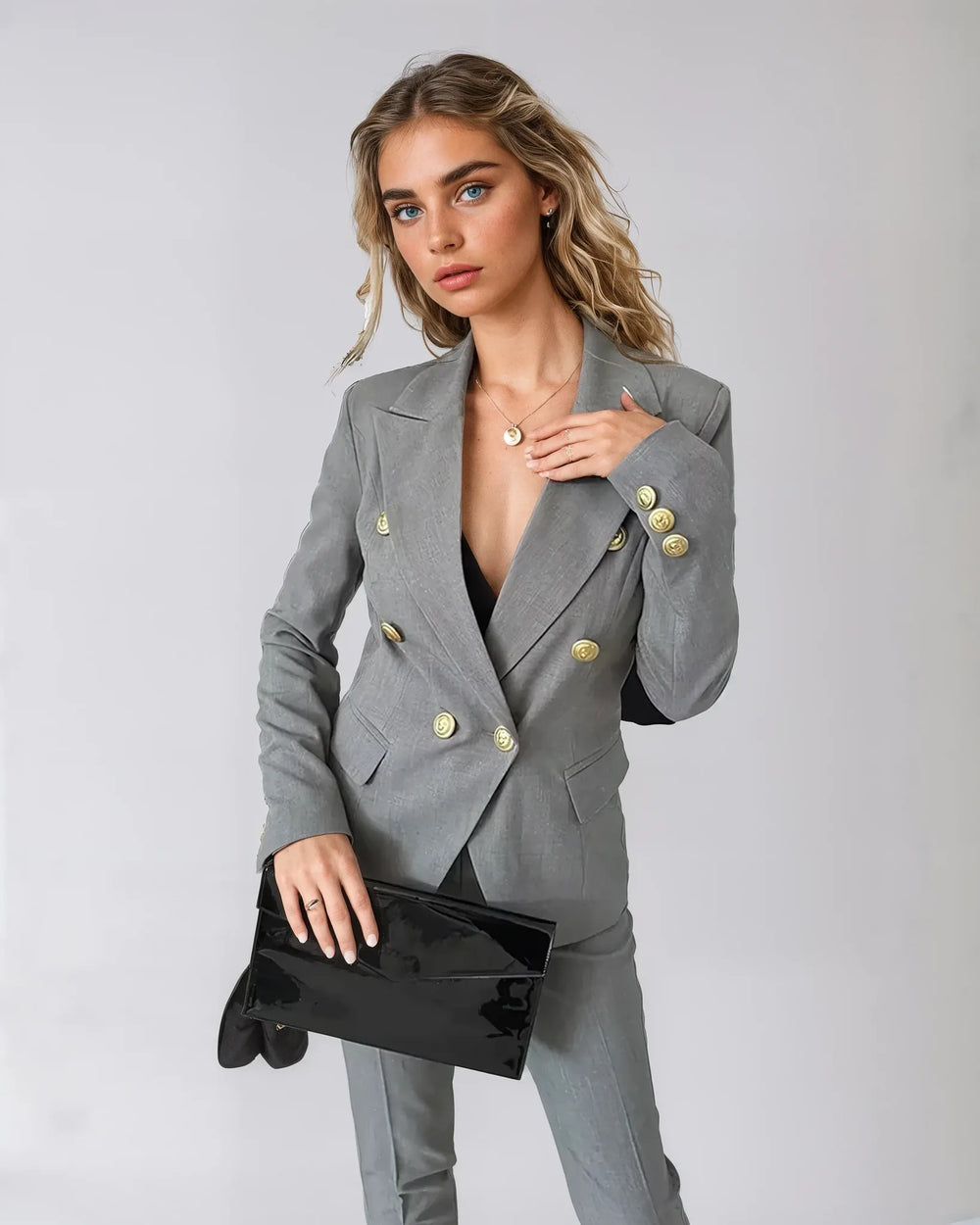 VELOURA | TRAJE CHIC POWER